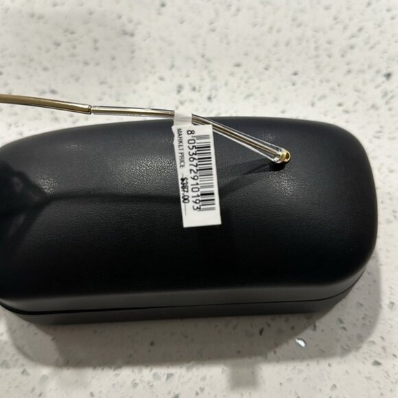 Authentic Dolce & Gabbana Sunglasses - Picture 3 of 3